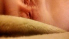 Kissable Shaved Pussy Rub And Squirt Orgasm